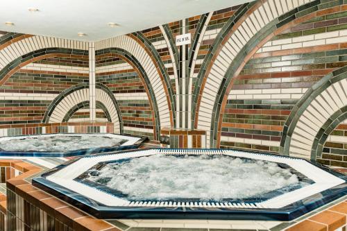 Sporthotel Obereggen - 온수 욕조