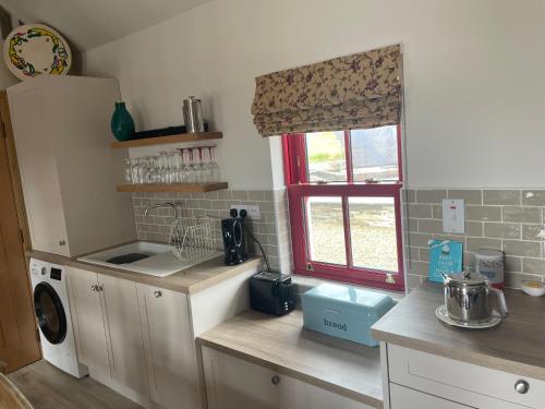 Dun Aengus Cottage on the Cliffs of Moher in Luogh South