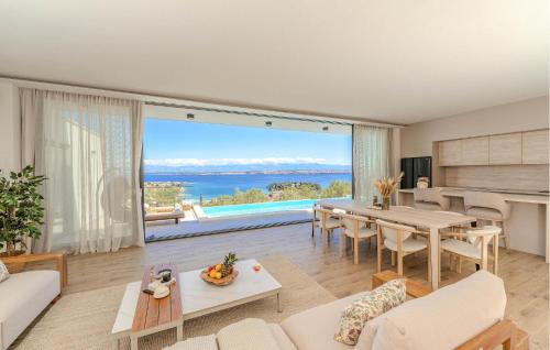 Four-Bedroom Holiday Home