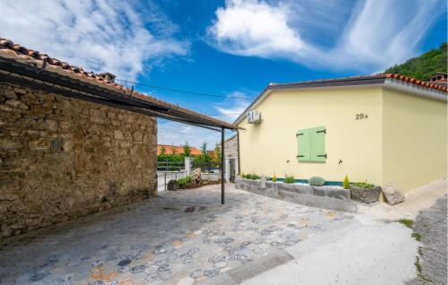 Viesnīcas āriene, Awesome Home In Lupoglav in Ročko Polje