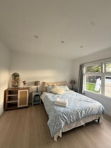 Free parking a fully renovated century old building, just a 5 minute drive to the city center Unit 4, Auckland (foto 3)