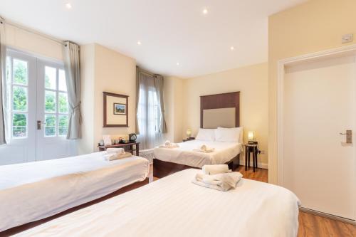 Belmont Hotel - image 12