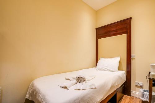 1 twin bed