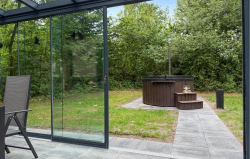Viesnīcas āriene, 3 Bedroom Stunning Home In Hoeven in Hoeven (North-Brabant)