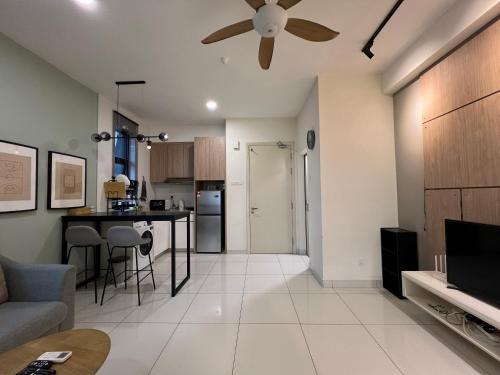 Regalia Residences and suits By Comfortcorner, Куала-Лумпур
