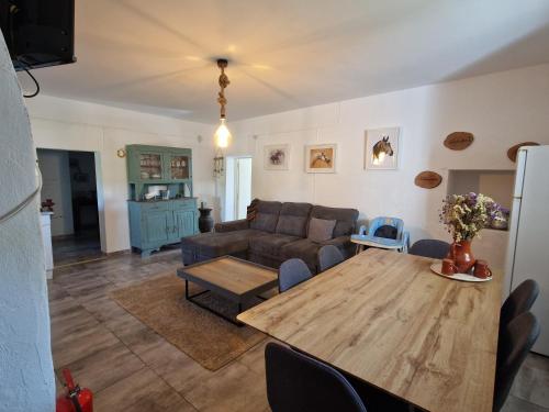Monte das Cobras - Country House in Canaviais