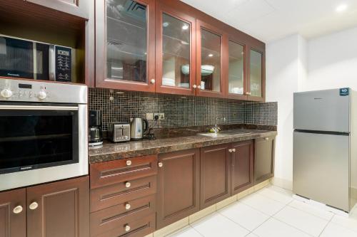 Burjside Rehan Retreat-1BR near Dubai Mall, Dubai (foto 4)