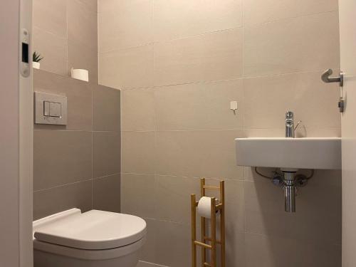 SAG Sky park castle wiev Free parking Free wifi, Bratislava (fotografie 9)