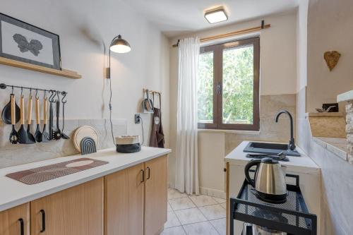 Guest House Jolanda - image 9