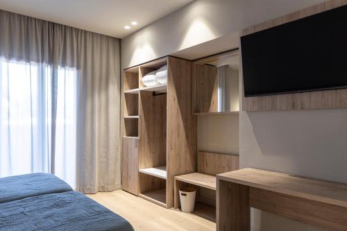 Double Room with Mountain View