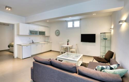 Helios Studios & Apartments, Makry Gialos (Foto 7)