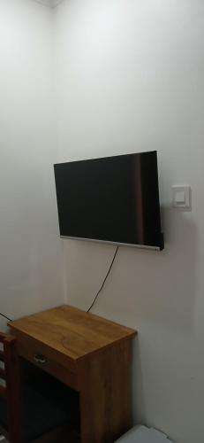 Standard Double Room image 10