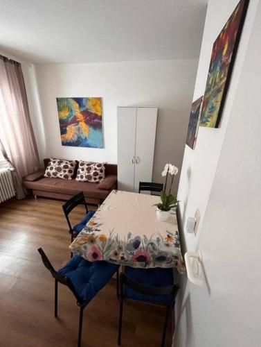 YellowApartment, Frankfurt (foto 2)
