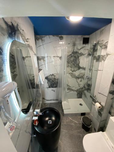 Hotel Windsor - image 14