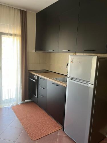 Apartment image 3
