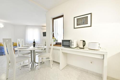 Apartments Gloria - image 9