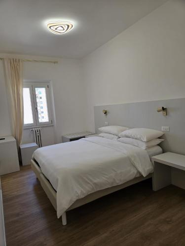 Toto San Paolo Rooms, Roma (foto 10)