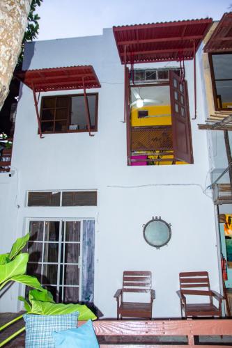 Létesítmények, Hotel Restaurant Wuarao - Antiguo Club Rolling Stones in Boca Chica