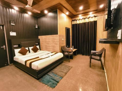 Hotel PardesiHar ki pauri Road Haridwar - image 2