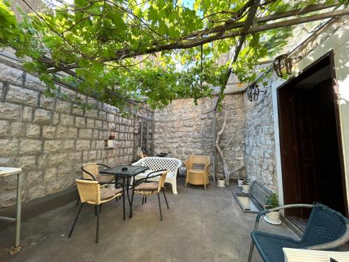 Michel Guesthouse in Budva