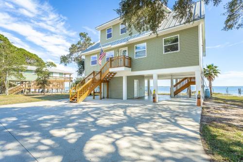 Buitenkant, Allure in Carrabelle