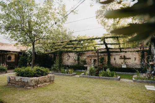 Exterior view, Cottage at Die Waenhuis in Nieu-Bethesda