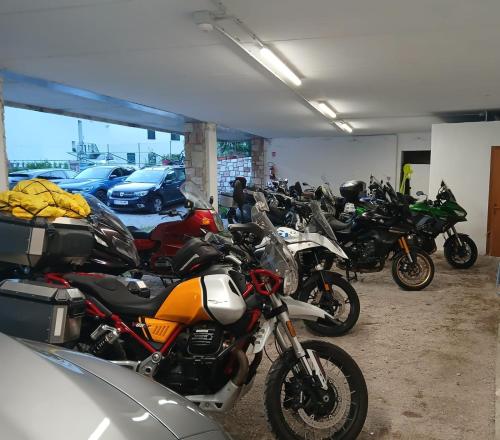 HOTEL SAN LORENZO Risto Bar Di Cornella Sergio E C. Sas