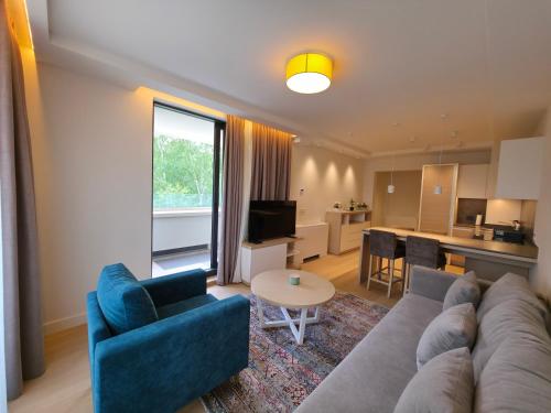 2 bedrooms, 3 beds