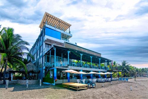Beach, Hotel Playa Paraiso in Monterrico