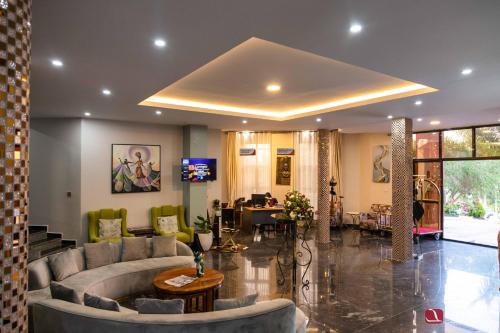 Vstupní hala, Las Vegas Garden Hotel Mbarara in Mbarara