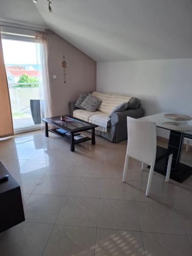 Apartment with Balcony image 10