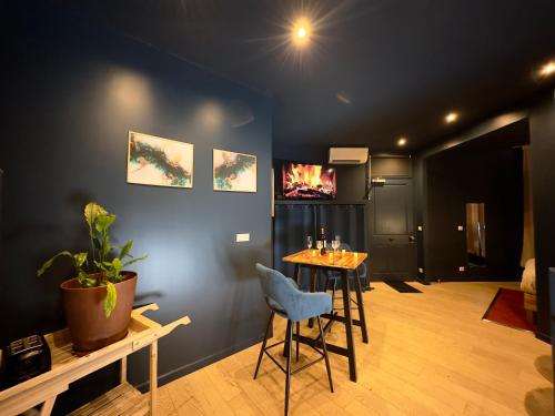 Mieuxqualhotel jacuzzi privatif La Parenthèse, Bordeaux (Foto 10)