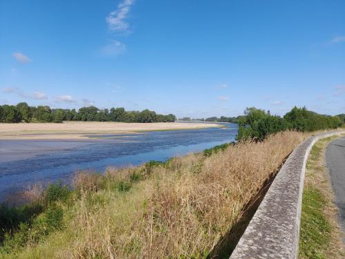 Közeli látványosságok, Entre Loire et Vallée (Entre Loire et Vallee) in Saint-Georges-sur-Loire