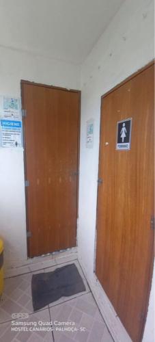 Standard Double Room with Shared Bathroom image 7