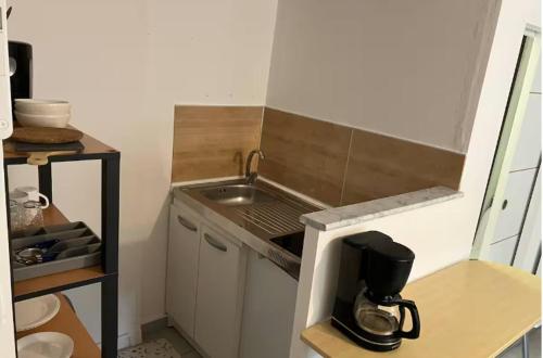 Fabuleux studio à 2 pas du Canal de l'Orne (Fabuleux studio a 2 pas du Canal de l'Orne) in 埃魯維爾聖克萊