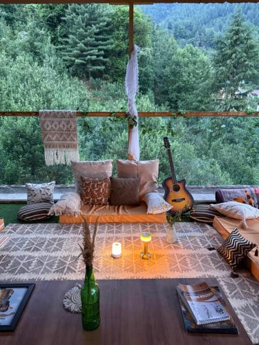 Facilities, La Heim Hostels in Majach