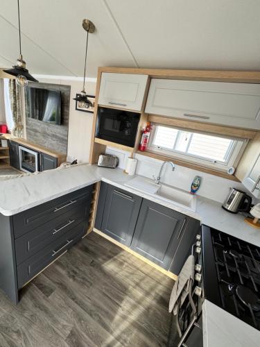 Kitchen, Luxury Caravan - Sleeps 8 - Haven Cala Gran - Close to Blackpool in Jubilee