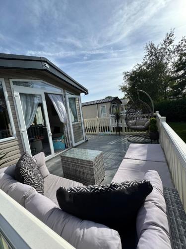 Balcony/terrace, Luxury Caravan - Sleeps 8 - Haven Cala Gran - Close to Blackpool in Jubilee