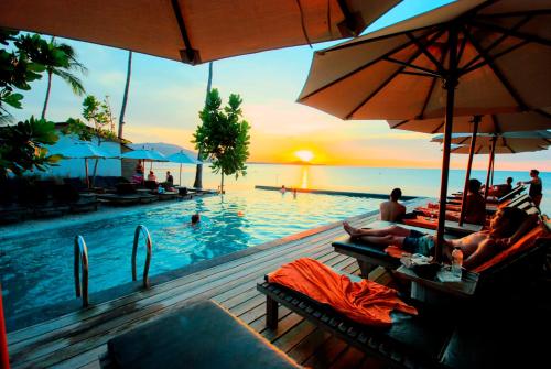 Kolam renang, Escape Beach Resort (SHA Extra Plus) in Koh Samui