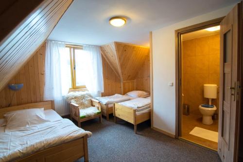 Quadruple Room room in Willa Izydor widok na Tatry pyszne posiłki
