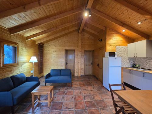 Nuevo Ecolodge Cabañeros (Nuevo Ecolodge Cabaneros) in Retuerta Del Bullaque