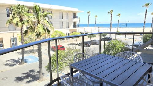 BEACH VALENCIA LUXURY A36-22 Apartment with terrace and sea views, Valencia