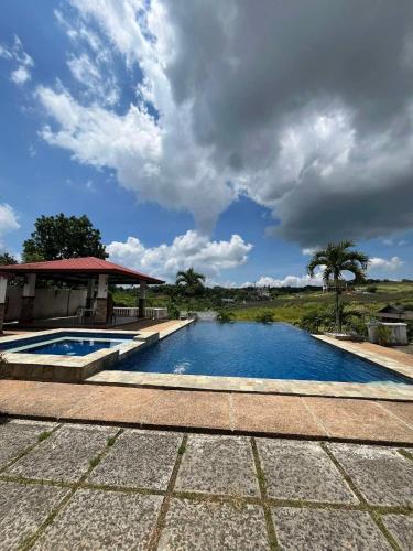 Infinity pines tagaytay in Gloria