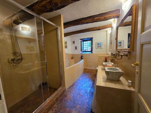 Vannas istaba, La Casa Rossa - Villa con piscina privata in Localita Goraiolo