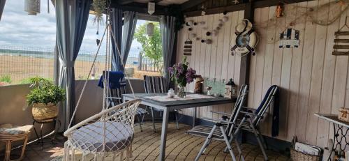 Willa Dobrylko in 雷娃