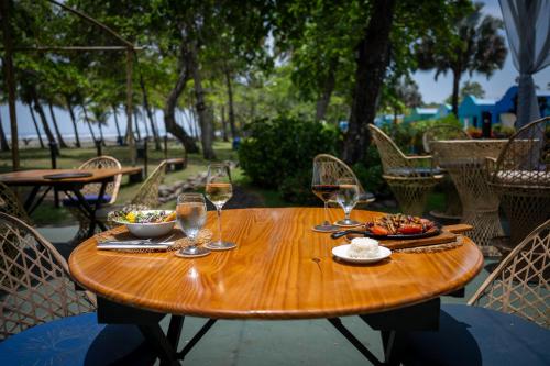 Nourriture et boissons, Alma del Pacifico Beach Hotel & Spa in Esterillos Este