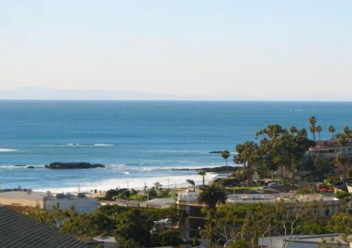 UNEQUALLED LUXURY VILLA BEACH 7000ft 180 VIEW in Laguna Beach, USA