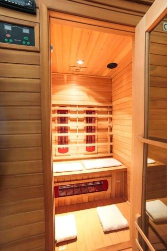 Sauna, Bru Chlann Lir in Blacksod