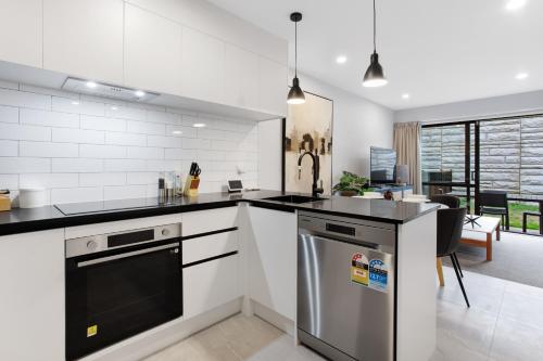 Brand New Stylish Townhouse 2BR Car Park near Auckland Botanikus Kert