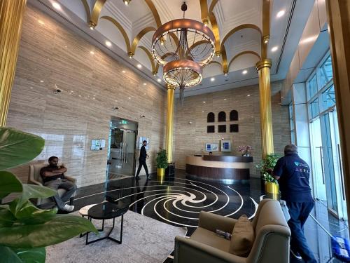 Elegant 3BR Lux Stay in the Heart of Dubai Marina, Dubai (Foto 6)